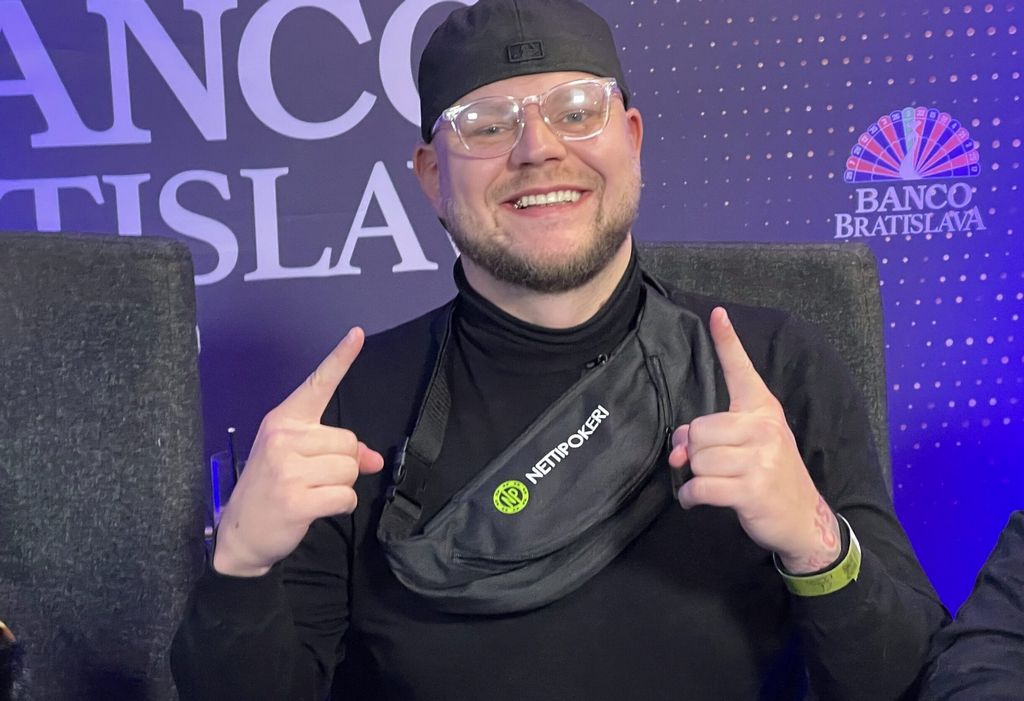 roosteeni - Kick-tilastot, analytiikka ja verkoston yleiskatsaus